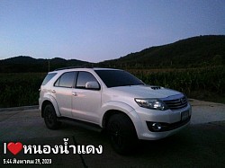 รถ SUV 7 ที่นั่ง